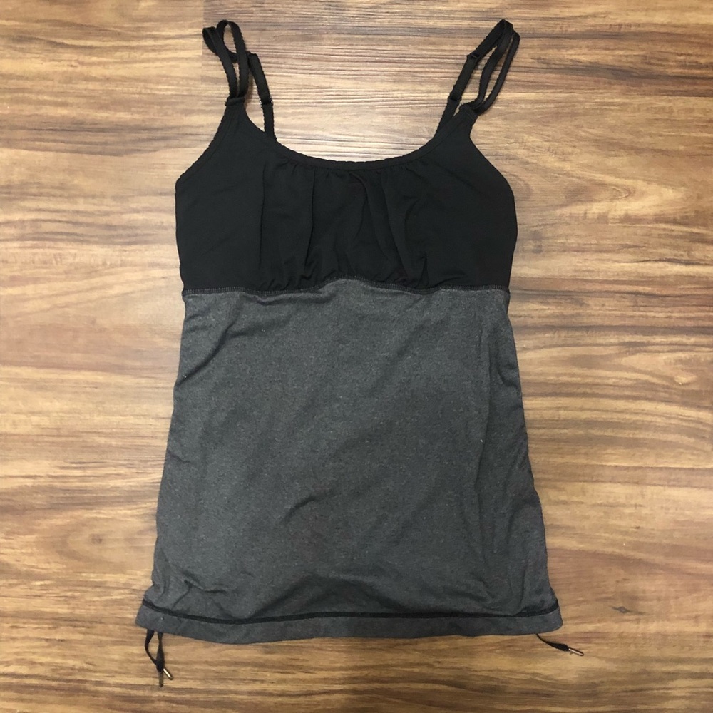 Lululemon size 6 tank top